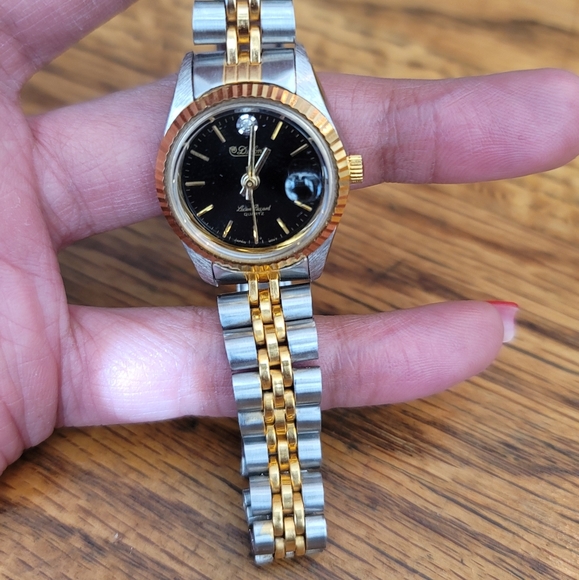 Lucien Piccard Dufonte Stainless Steel Two Tone Black Dial Diamond Date Watch - Picture 6 of 7